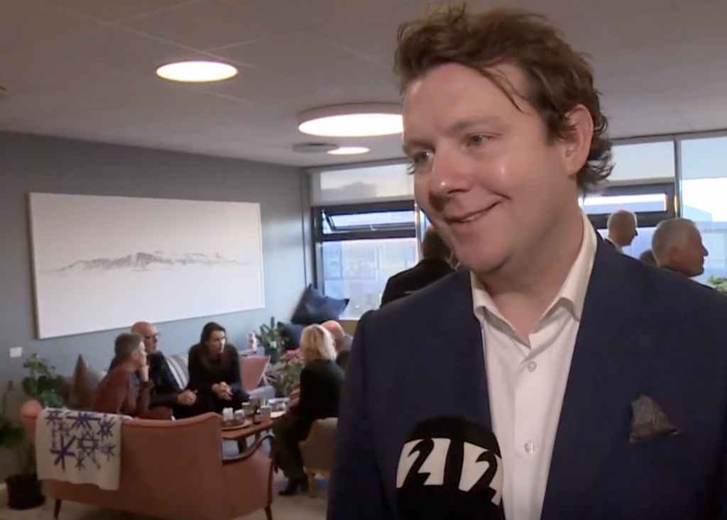 Halldór Benjamín brosir, Ragnar Þór rauk úr húsi