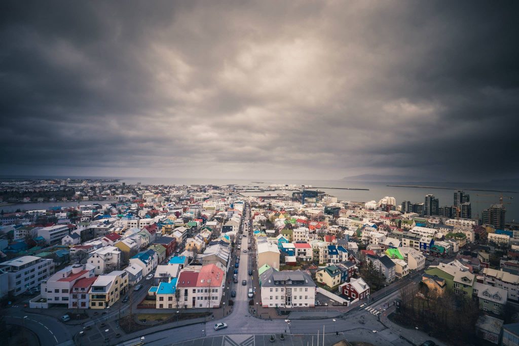 Reykjavíkurborg situr á lóðum en neitar sjálf að byggja á þeim