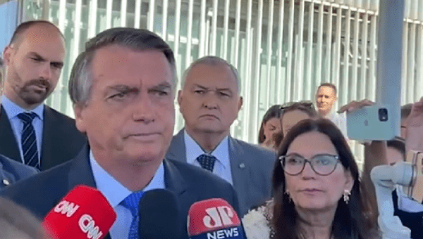 Alríkiskosningadómstóll Brasilíu lögsækir Bolsonaro