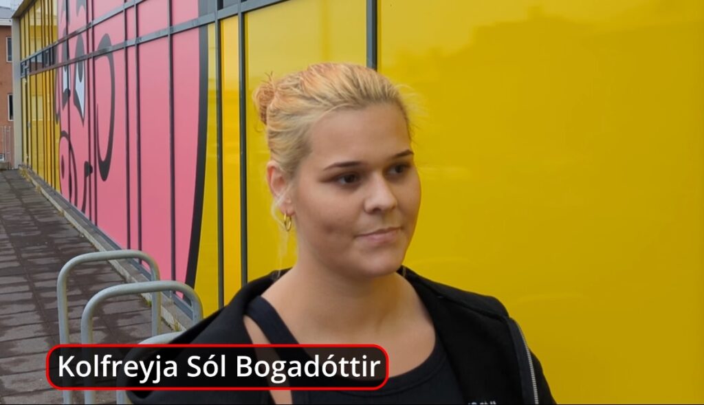 „Við erum alltaf að kjósa um nýja ríkisstjórn aftur og aftur og aftur en það breytist aldrei neitt.“