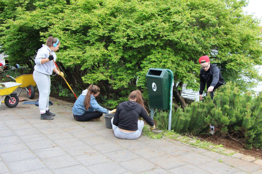 Arfaslæm og smánarleg laun í unglingavinnunni í Reykjavík