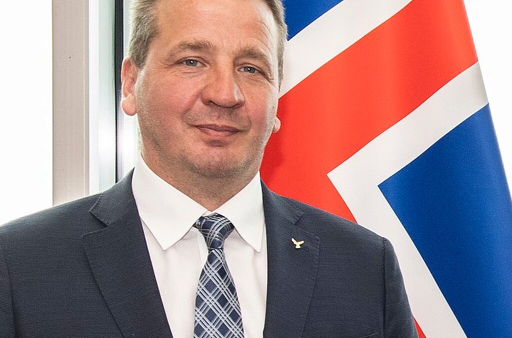 Ósvífið samkomulag í kyrrþey