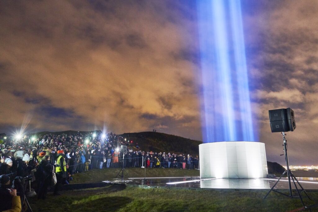 Friðarsúlan í Viðey verður tendruð í kvöld