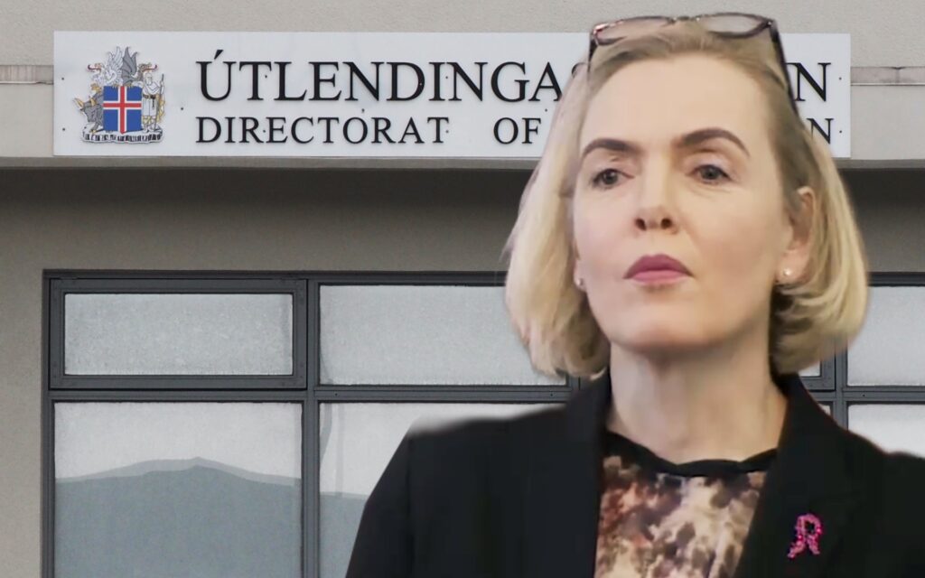 Lögregla „þjálfar sérfræðinga“ í brottvísunum og stækkar Stoðdeild