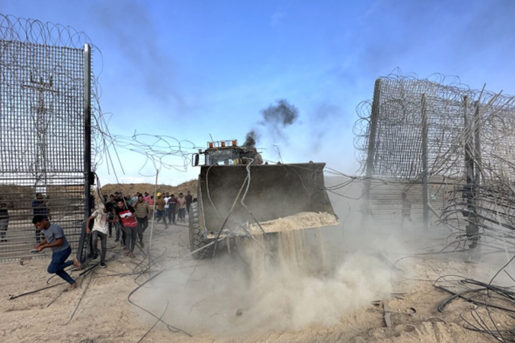 Þeim sem létust í árásinni 7. október fækkar úr 1.400 í 1.200