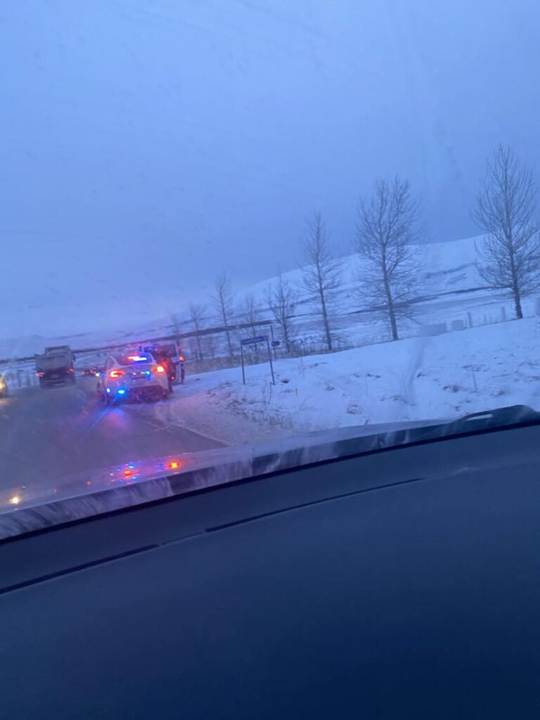 Atvinnubílstjóri gripinn við glæfraakstur í Melasveit