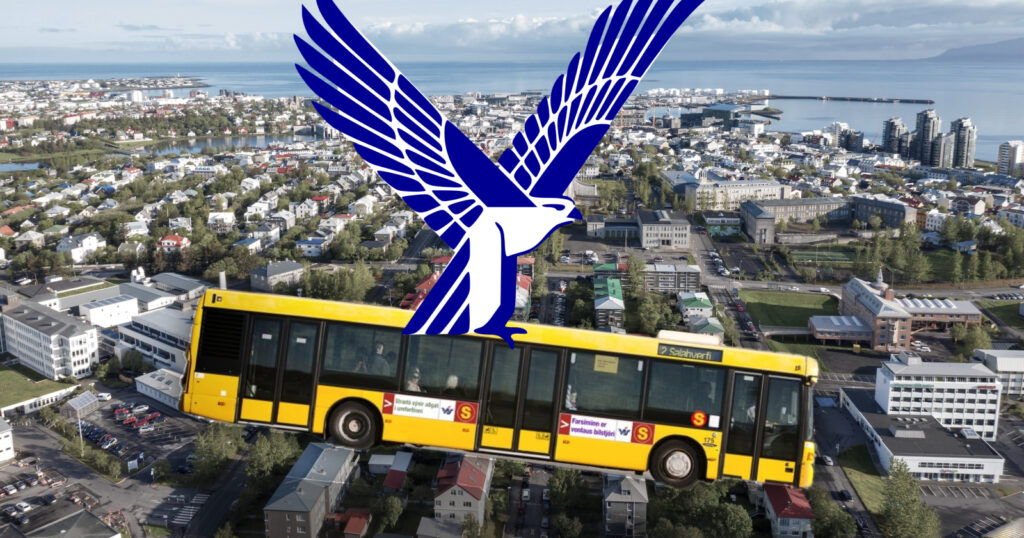 Strætóbílstjórar sakaðir um að hlæja að óförum farþega – „botn mannlegrar tilveru“