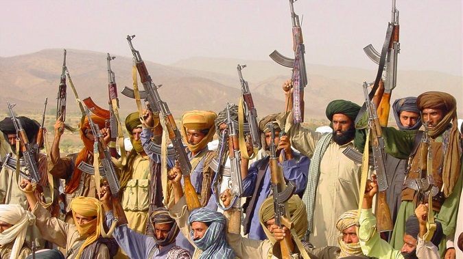 Yfirvöld segja að röð hryðjverkaárása í Pakistan sé til þess gerð að rjúfa tengsl við Kína