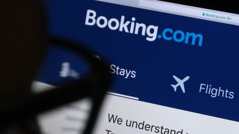 Spænska samkeppniseftirlitið leggur metháa sekt á Booking.com vegna einokunarstöðu