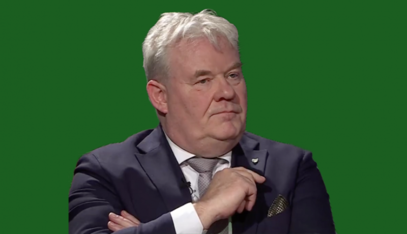 Sigurður Ingi gagnrýnir sjálfan sig