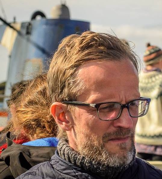 Viðar hjólar í Vilhjálm – með peninga á heilanum