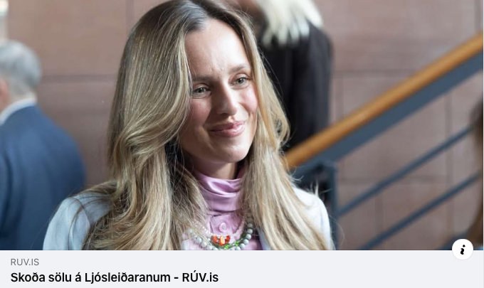 Að færa fé, eignir, auðlindir, völd og grunnkerfi samfélagsins til auðvaldsins